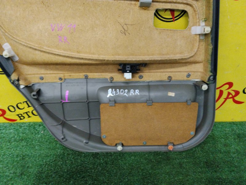 Обшивка боковой двери, 1000 рублей, Красноярск