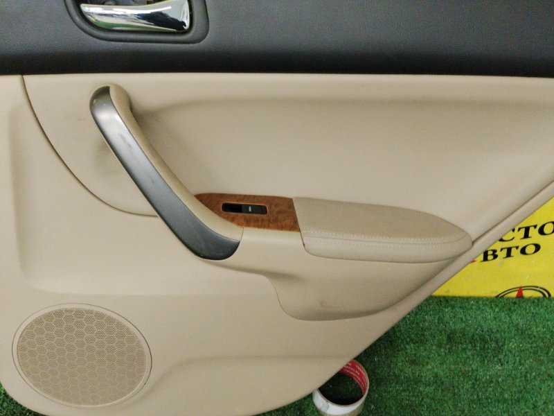 Обшивка боковой двери, 300 рублей, Красноярск