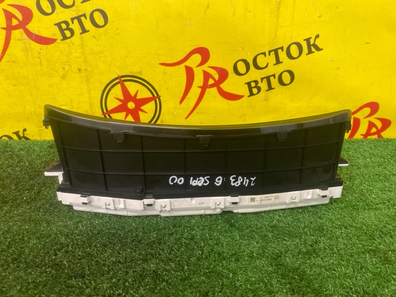 Панель приборов, 300 рублей, Красноярск