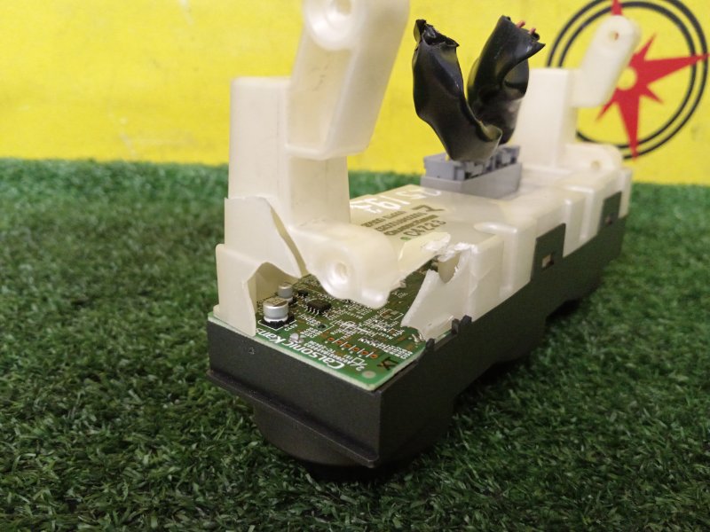 Блок управления климат-контролем, 300 рублей, Красноярск