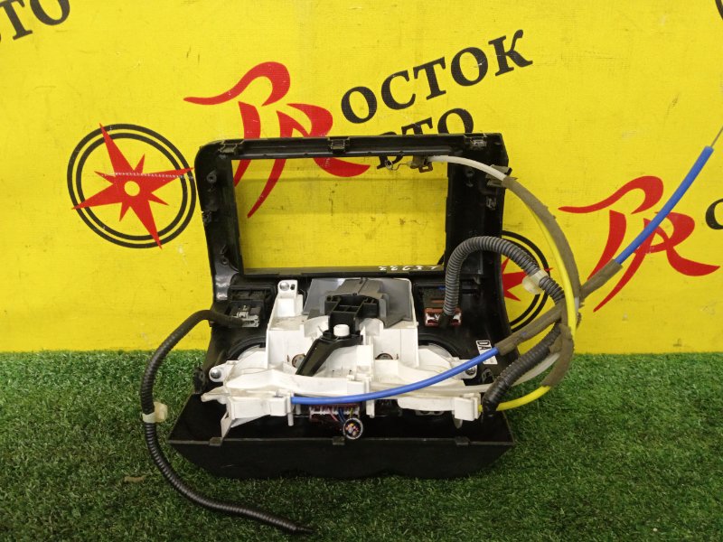 Блок управления климат-контролем, 1000 рублей, Красноярск