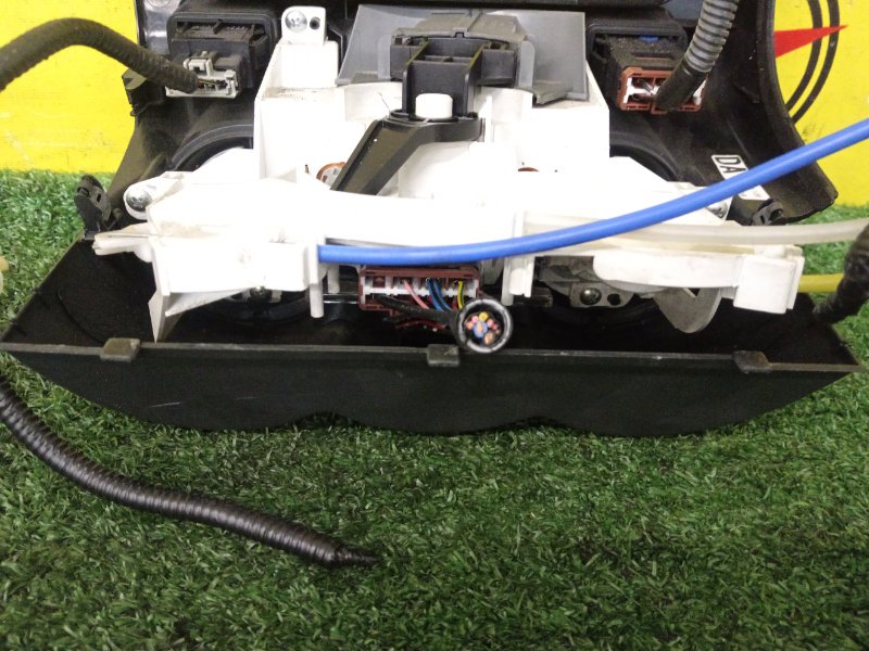 Блок управления климат-контролем, 1000 рублей, Красноярск