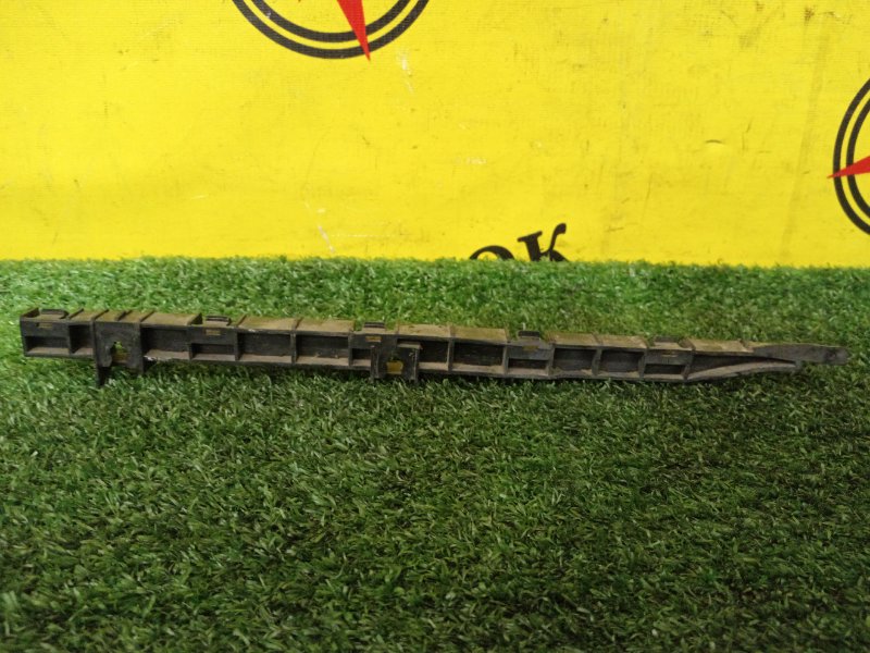 Клипса бампера, 500 рублей, Красноярск