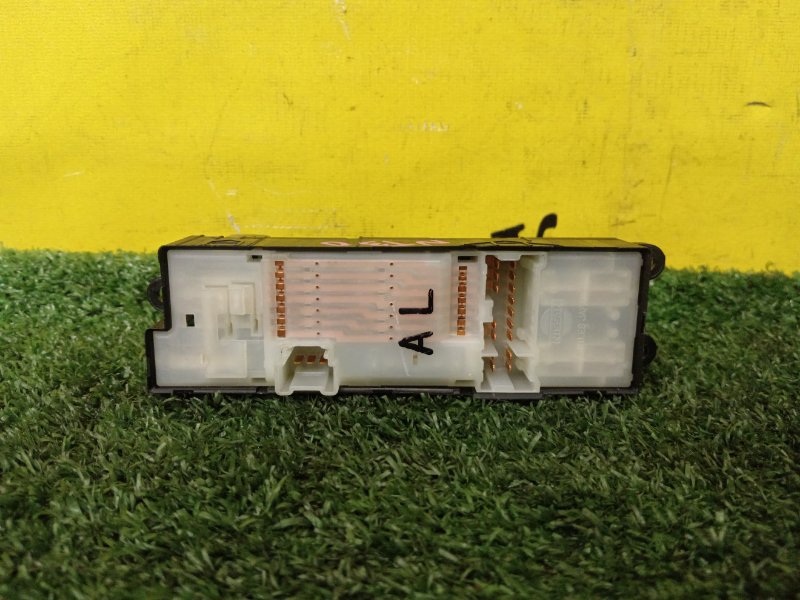 Блок управления стеклоподъемниками, 300 рублей, Красноярск