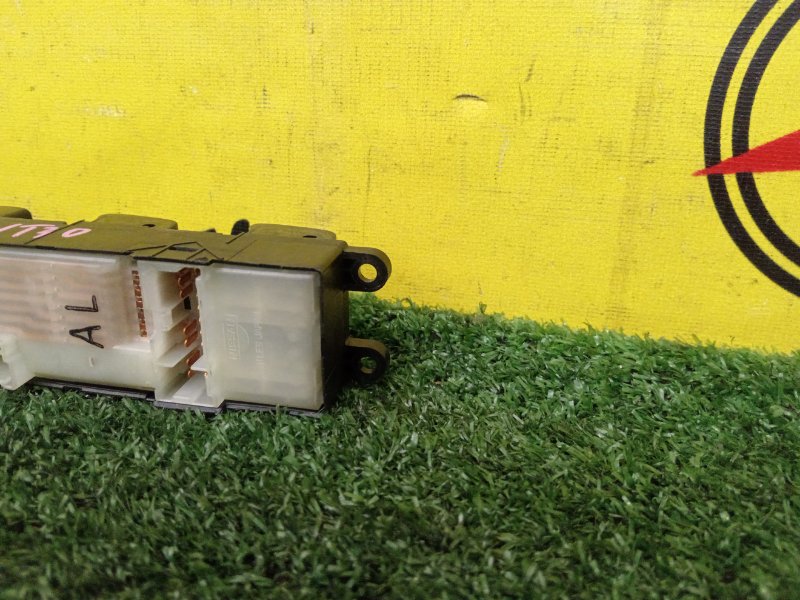 Блок управления стеклоподъемниками, 300 рублей, Красноярск