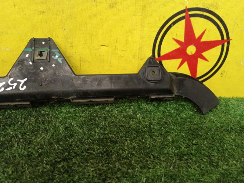 Клипса бампера, 500 рублей, Красноярск