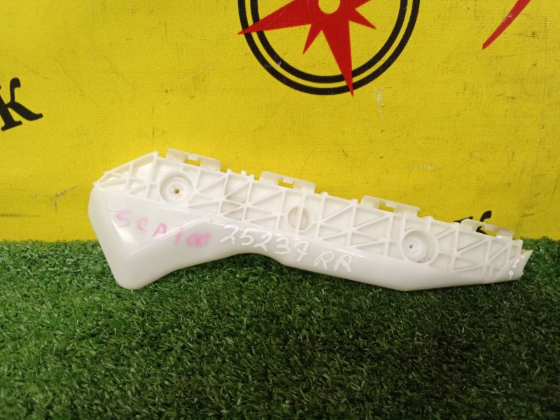 Клипса бампера, 300 рублей, Красноярск