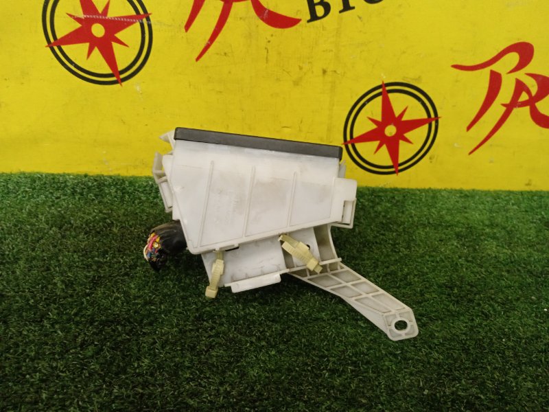 Блок предохранителей под капот, 2000 рублей, Красноярск