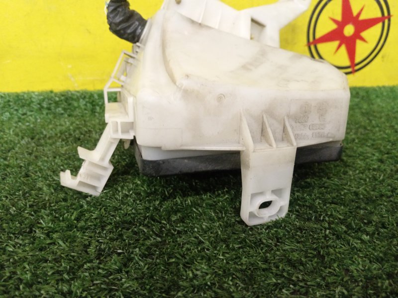 Блок предохранителей под капот, 2000 рублей, Красноярск