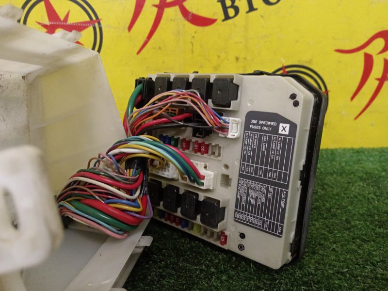 Блок предохранителей под капот, 2000 рублей, Красноярск