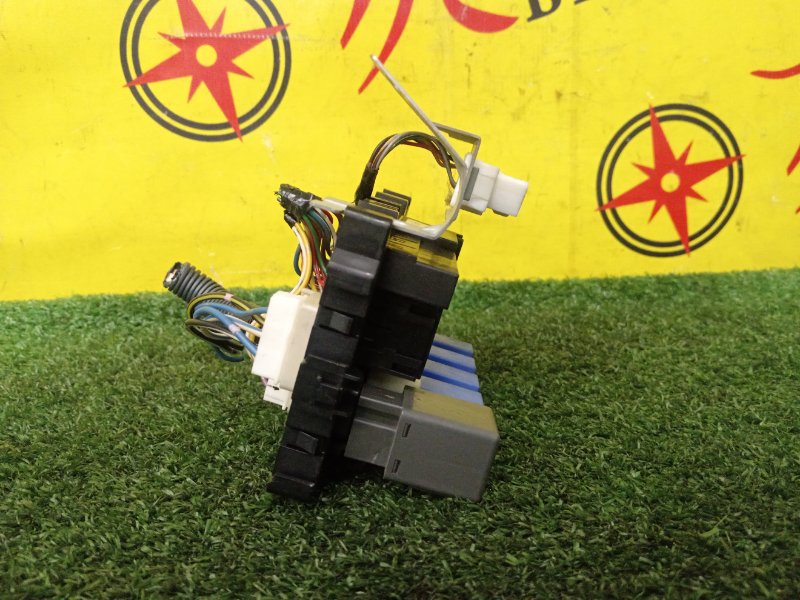 Блок предохранителей салонный, 500 рублей, Красноярск