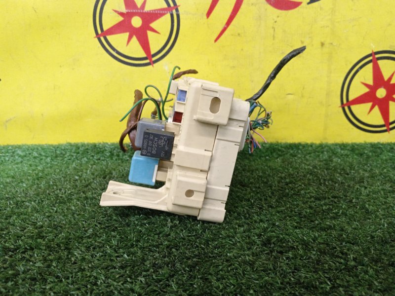 Блок предохранителей салонный, 500 рублей, Красноярск