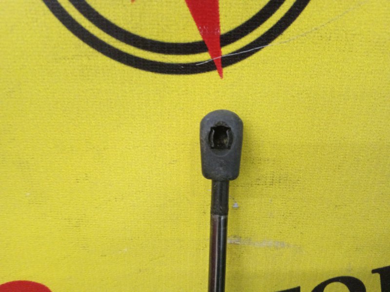 Амортизатор двери багажника, 600 рублей, Красноярск