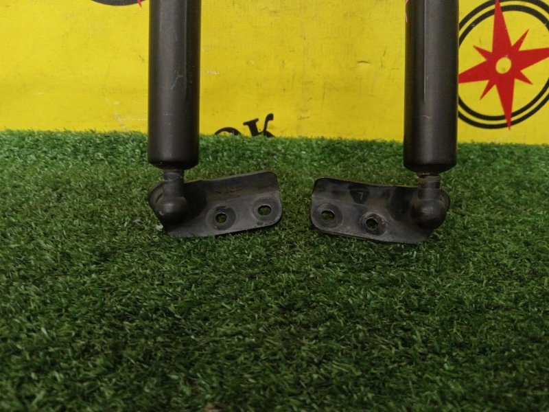 Амортизатор двери багажника, 500 рублей, Красноярск