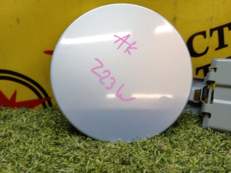 Лючок топливного бака, 500 рублей, Красноярск