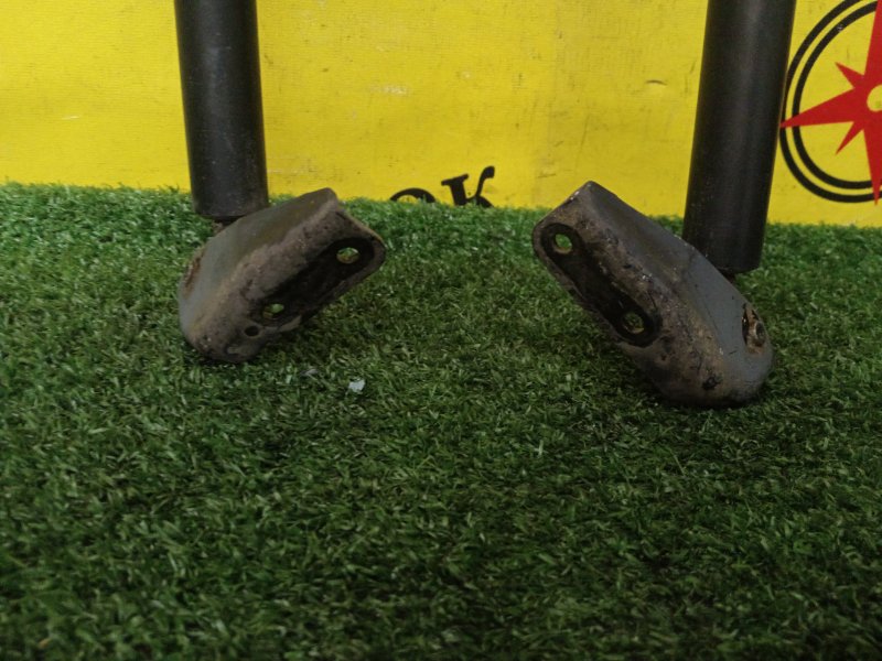 Амортизатор двери багажника, 1500 рублей, Красноярск