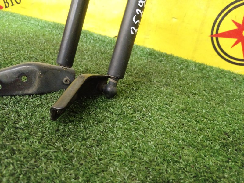 Амортизатор двери багажника, 250 рублей, Красноярск