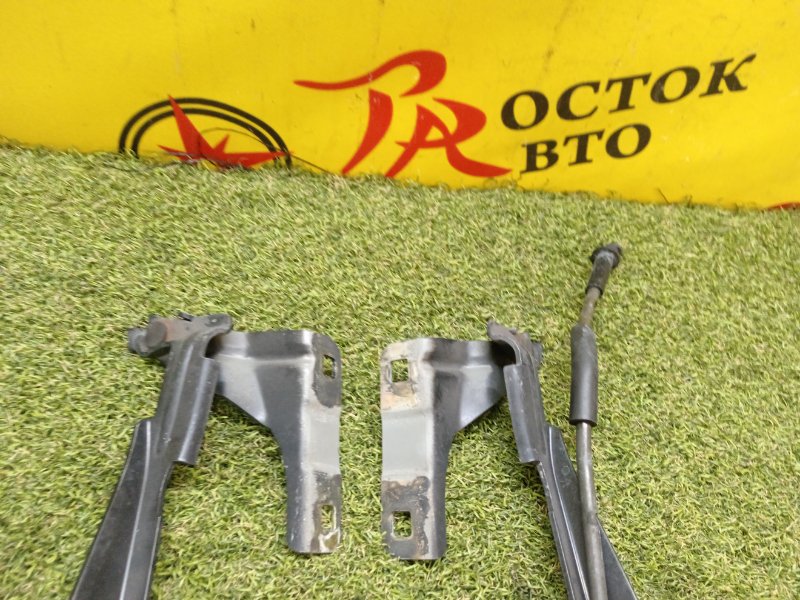 Петля капота, 400 рублей, Красноярск