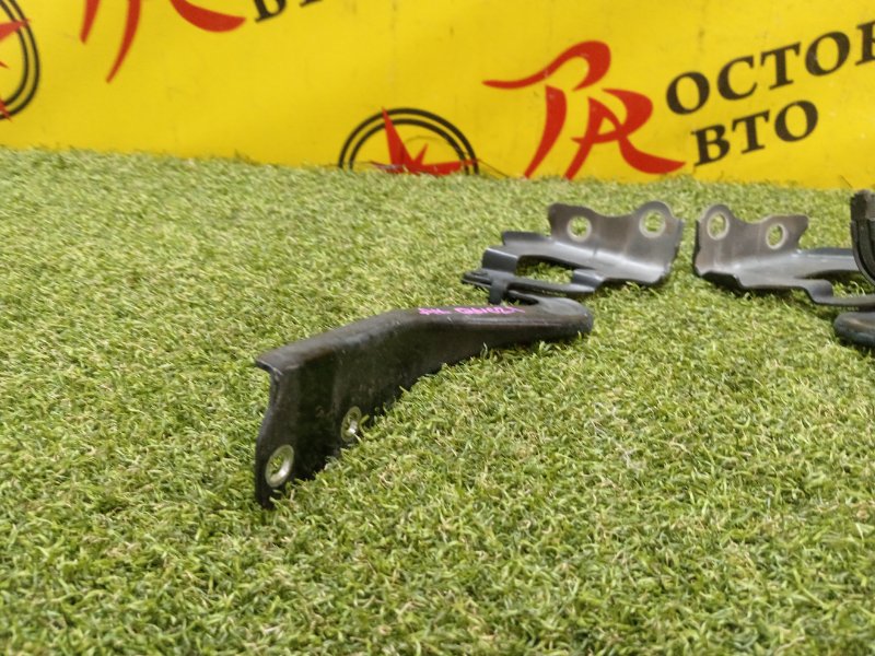 Петля капота, 400 рублей, Красноярск