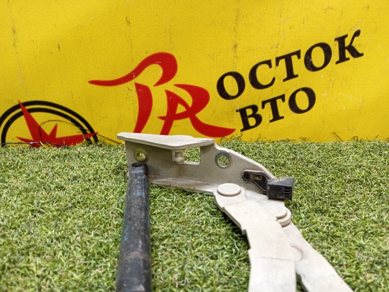 Петля двери багажника, 600 рублей, Красноярск