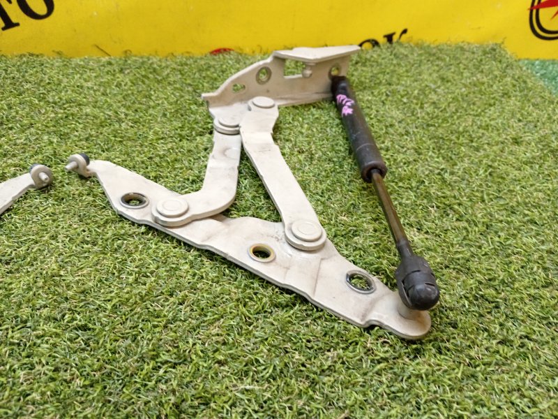 Петля двери багажника, 600 рублей, Красноярск