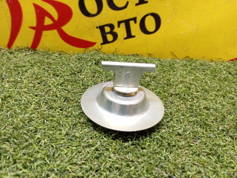 Крепление запасного колеса, 200 рублей, Красноярск