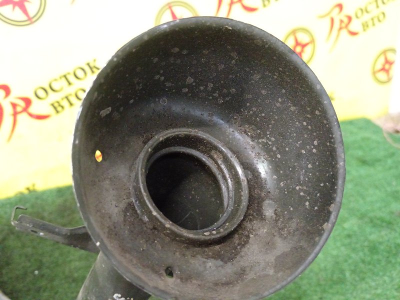 Горловина топливного бака, 500 рублей, Красноярск