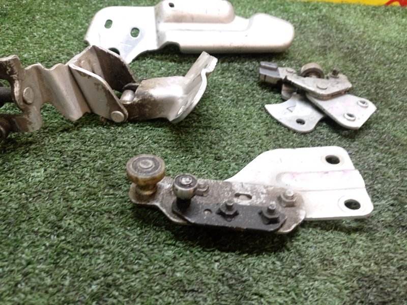 Ролик раздвижной двери, 2000 рублей, Красноярск