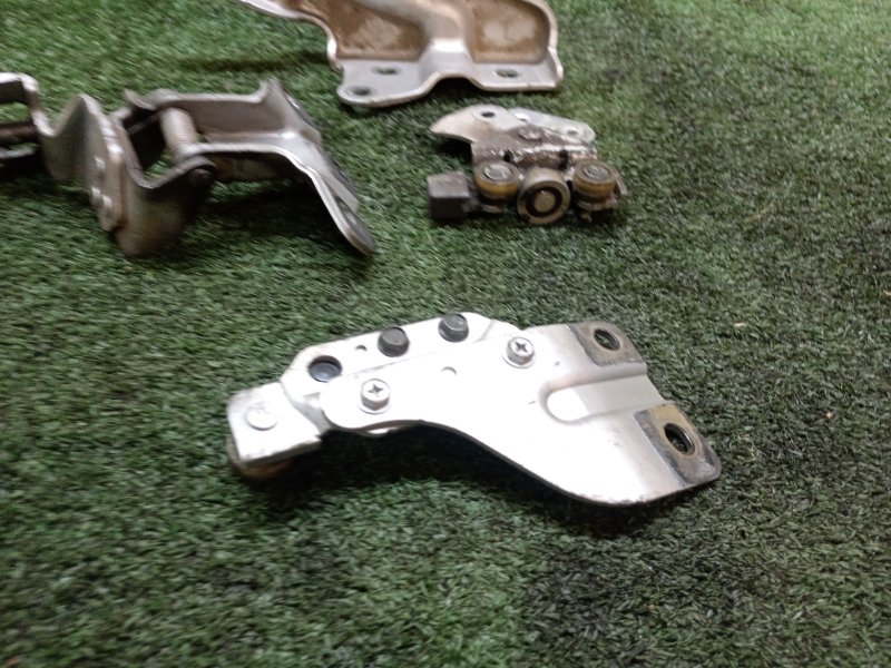 Ролик раздвижной двери, 2000 рублей, Красноярск