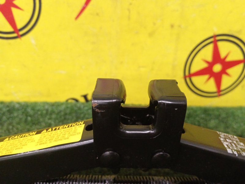 Домкрат, 1000 рублей, Красноярск