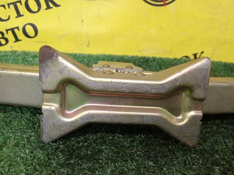 Домкрат, 1000 рублей, Красноярск