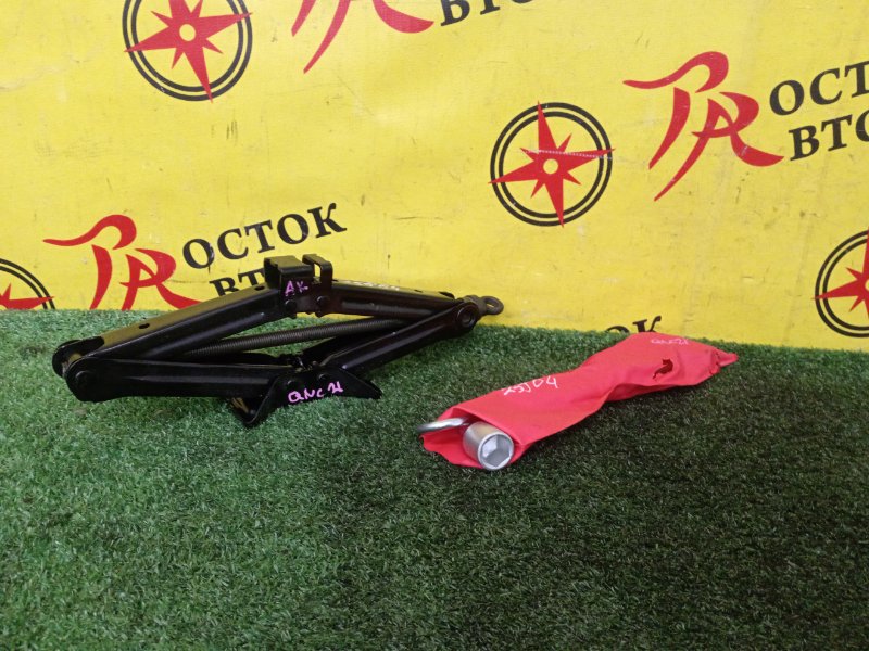 Домкрат, 1000 рублей, Красноярск