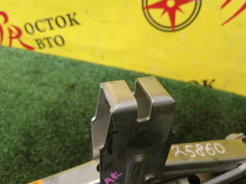 Домкрат, 2000 рублей, Красноярск