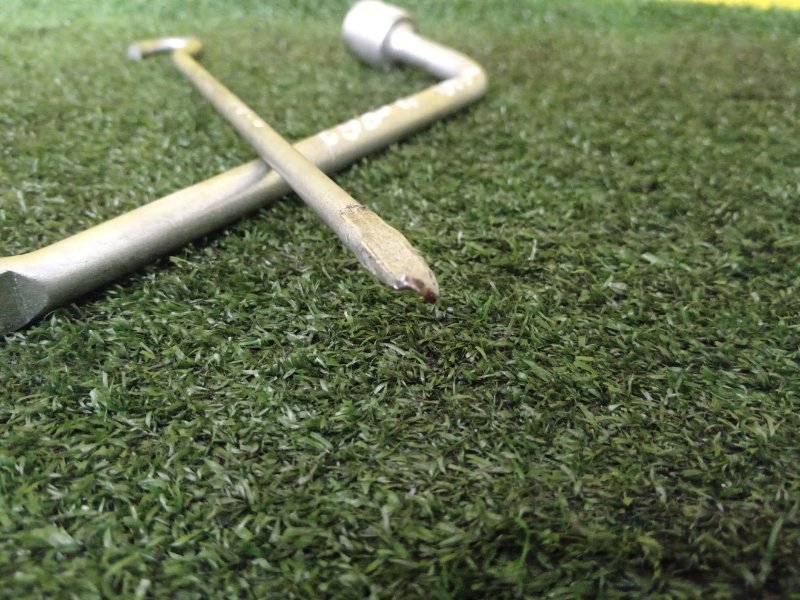 Домкрат, 2000 рублей, Красноярск