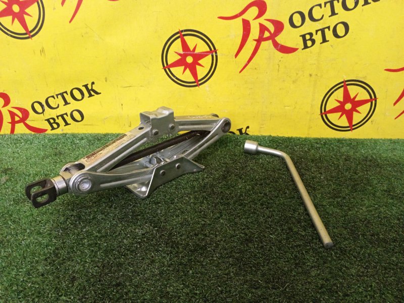 Домкрат, 1300 рублей, Красноярск