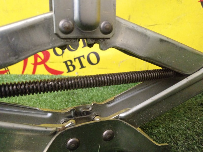 Домкрат, 1000 рублей, Красноярск