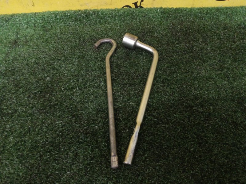 Домкрат, 1000 рублей, Красноярск