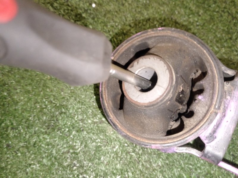 Подушка двигателя, 1000 рублей, Красноярск