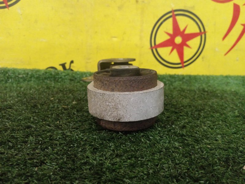 Подушка двигателя, 800 рублей, Красноярск