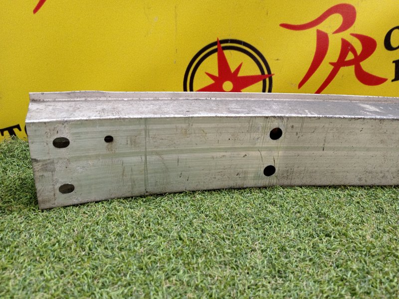 Усилитель бампера, 2000 рублей, Красноярск