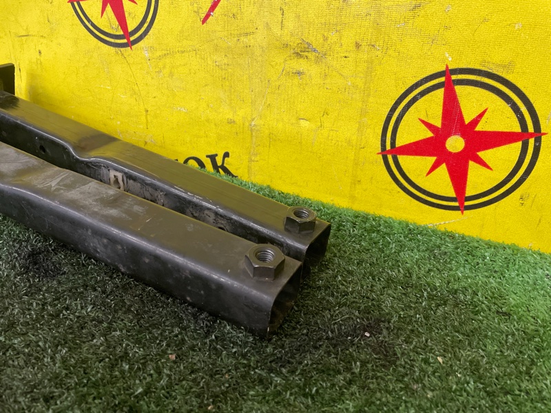 Кронштейн усилителя бампера, 2000 рублей, Красноярск