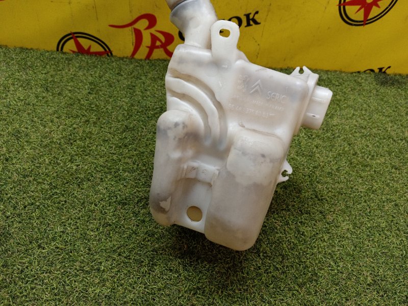 Бачок стеклоомывателя, 500 рублей, Красноярск