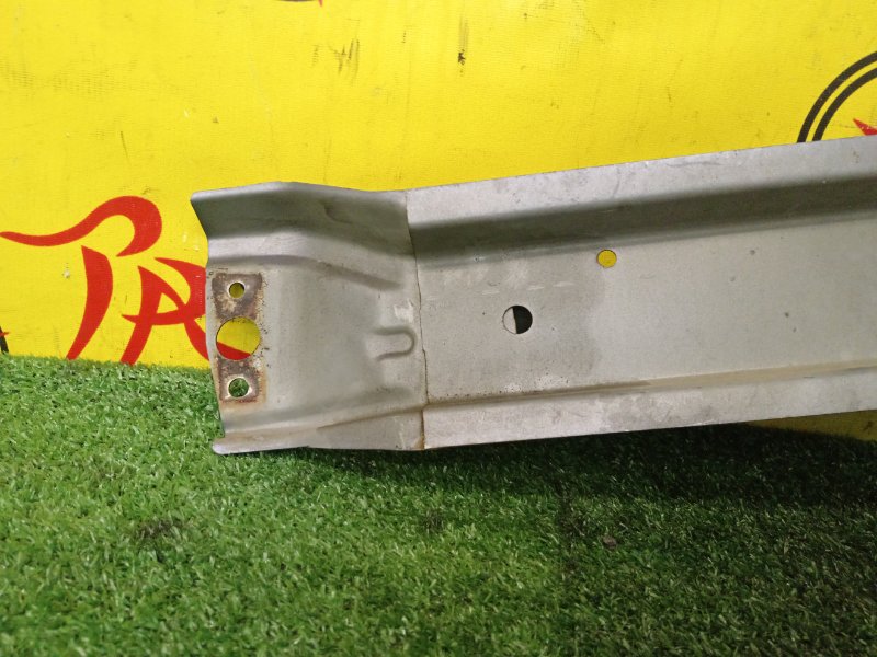 Усилитель бампера, 1000 рублей, Красноярск