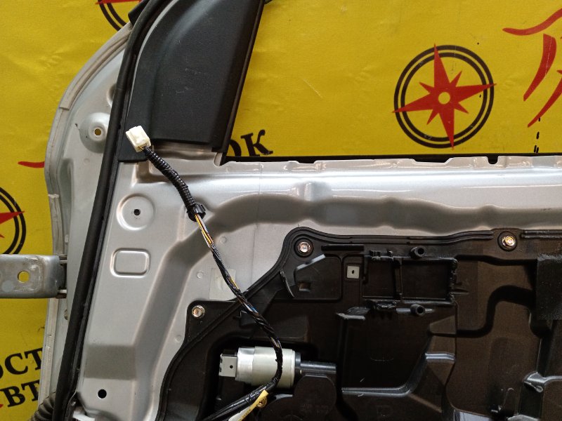 Дверь боковая, 10000 рублей, Красноярск