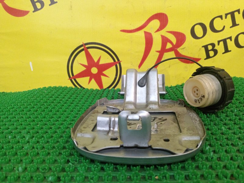 Лючок топливного бака, 500 рублей, Красноярск