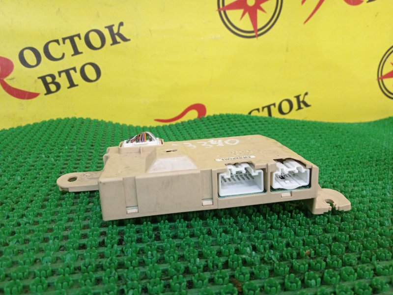 Блок предохранителей салонный, 200 рублей, Красноярск