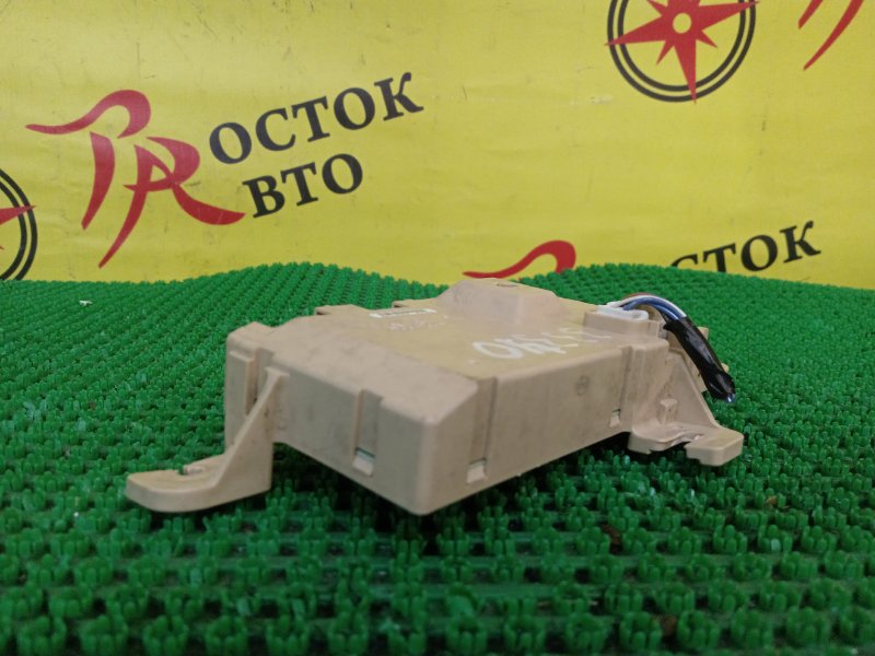 Блок предохранителей салонный, 200 рублей, Красноярск