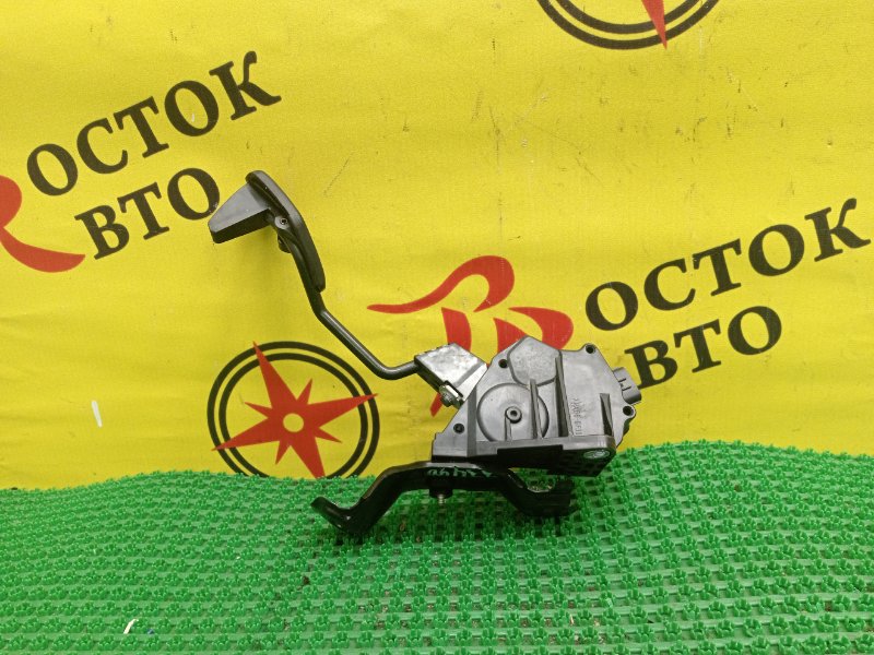 Педаль газа, 500 рублей, Красноярск