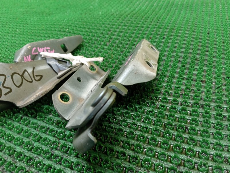 Петля капота, 300 рублей, Красноярск