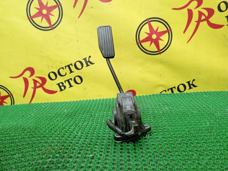 Педаль газа, 500 рублей, Красноярск